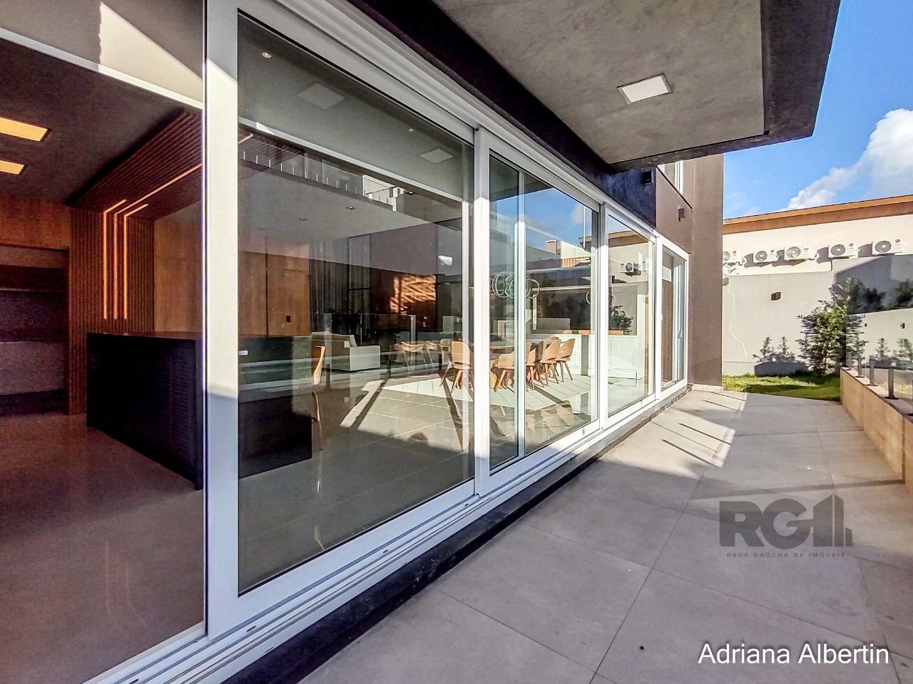 Casa de Condomínio à venda com 4 quartos, 289m² - Foto 47