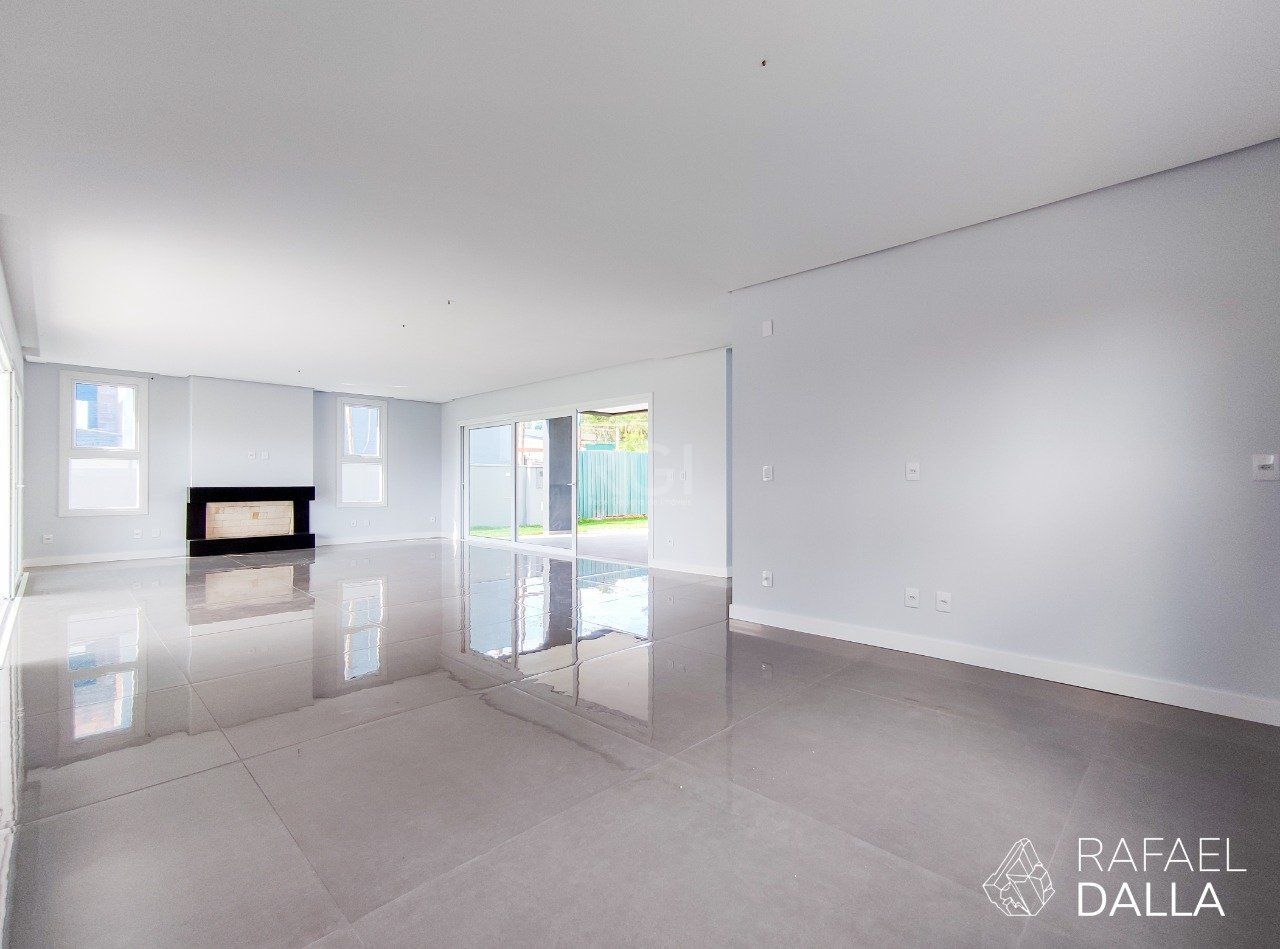Casa de Condomínio à venda com 4 quartos, 293m² - Foto 8