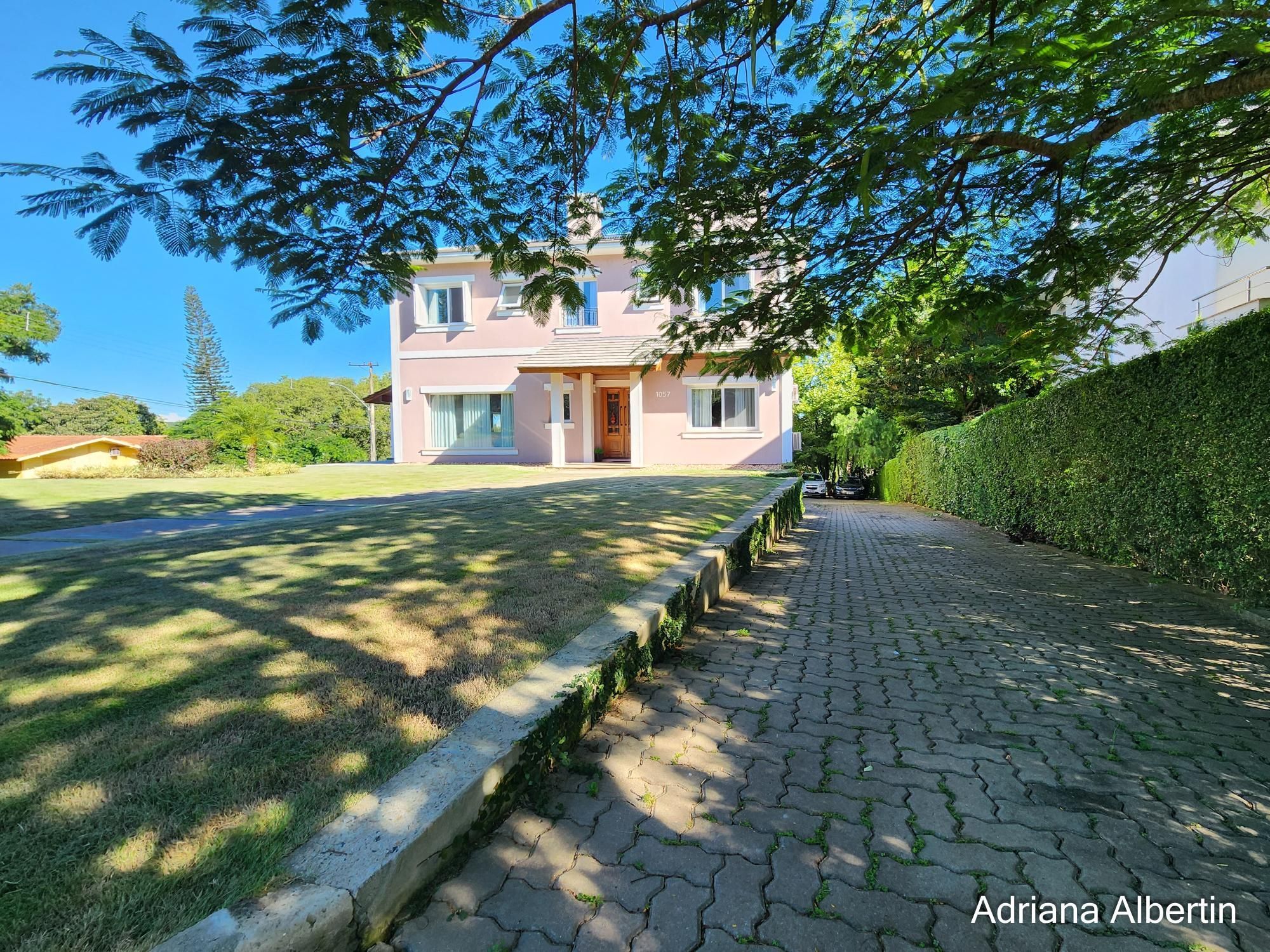 Casa de Condomínio à venda com 5 quartos, 521m² - Foto 2