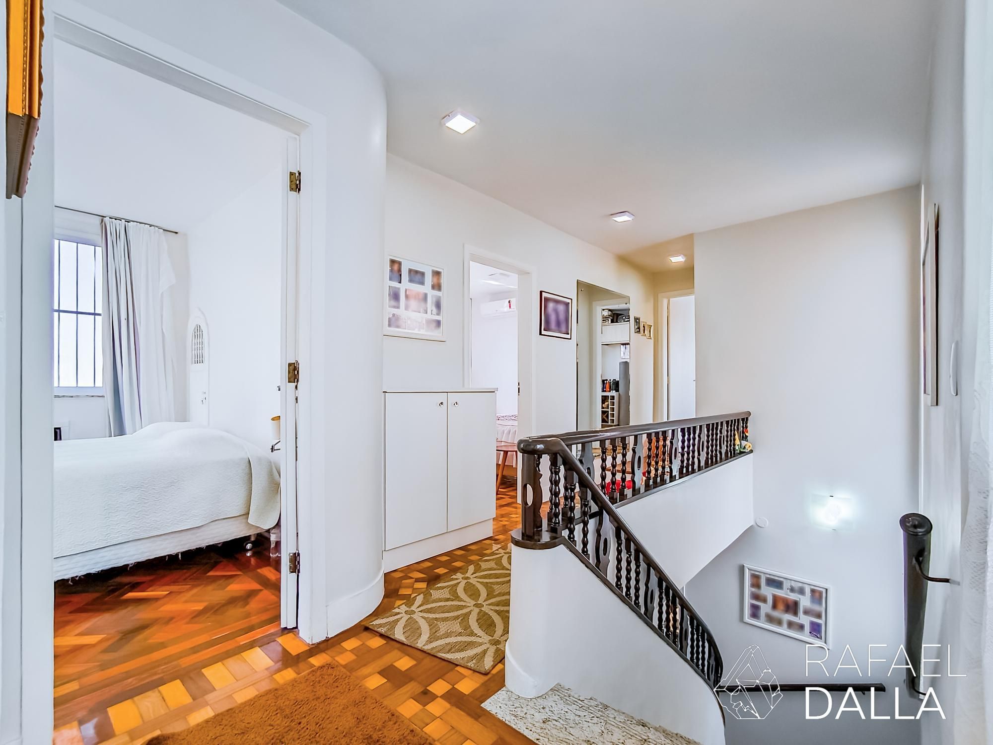 Casa à venda com 4 quartos, 279m² - Foto 17