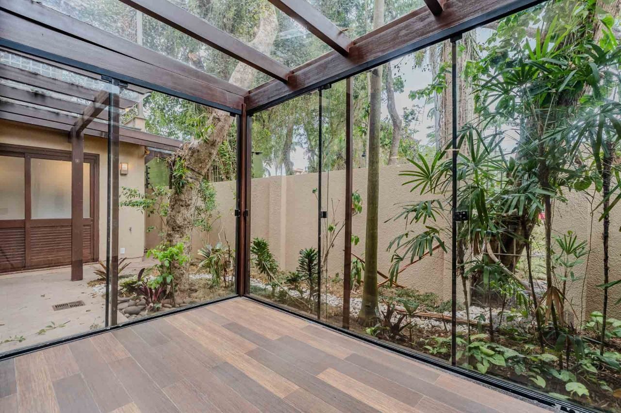 Casa de Condomínio à venda com 3 quartos, 295m² - Foto 13