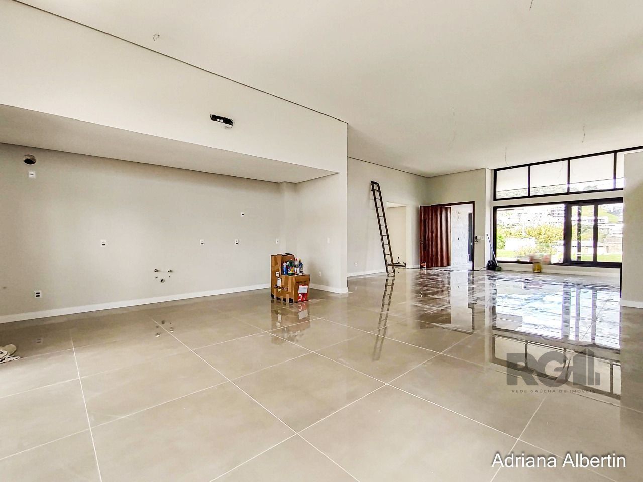 Casa de Condomínio à venda com 3 quartos, 250m² - Foto 8