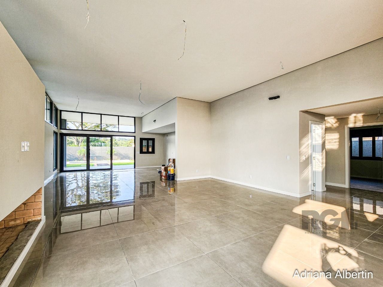 Casa de Condomínio à venda com 3 quartos, 250m² - Foto 6