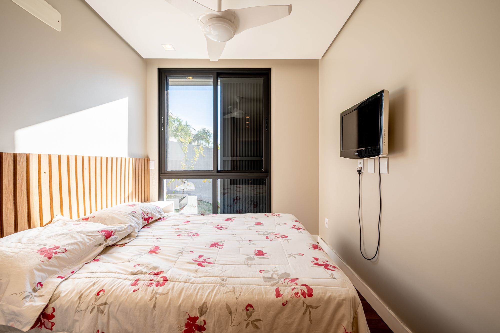 Casa de Condomínio à venda com 5 quartos, 412m² - Foto 48