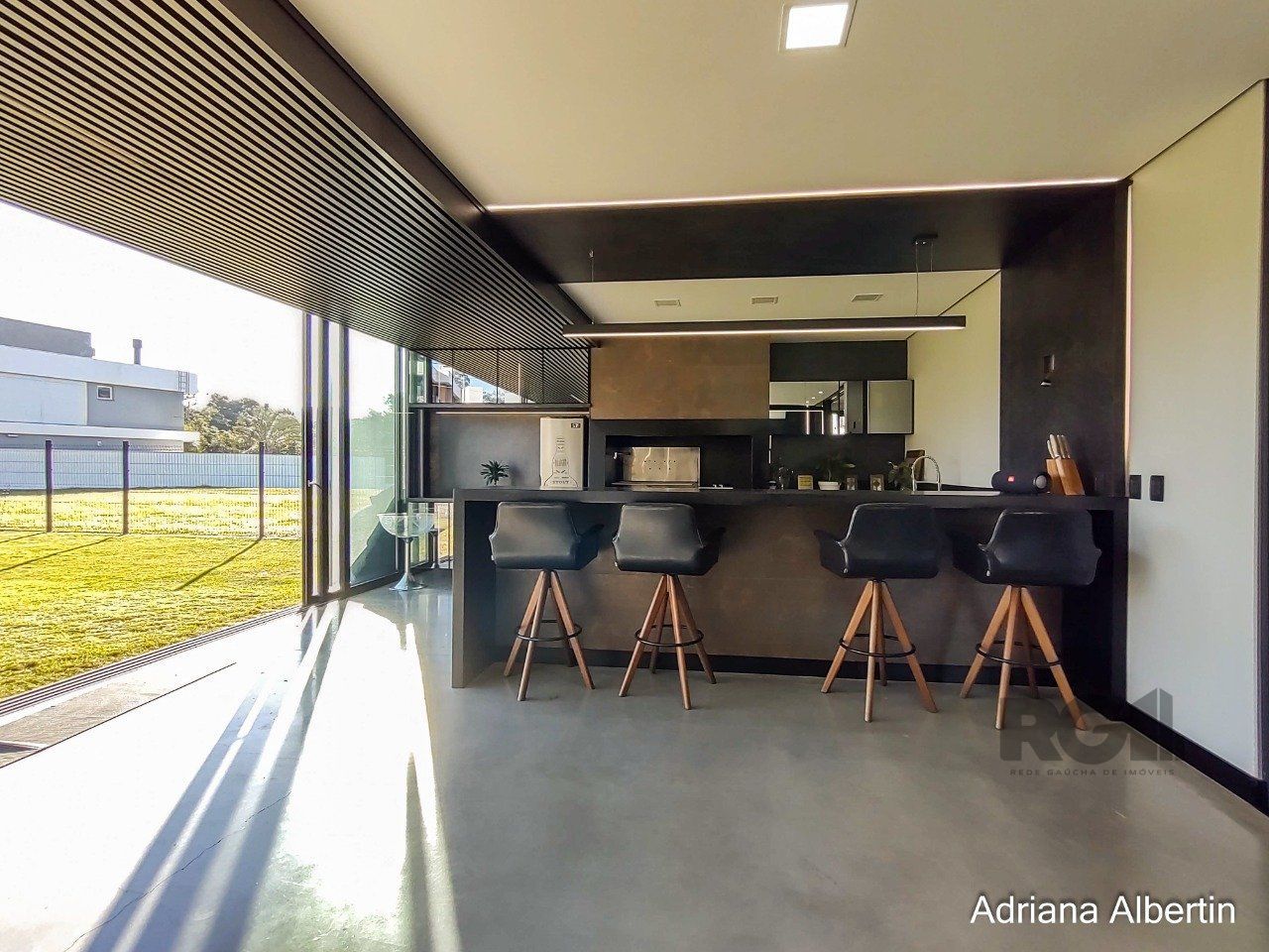 Casa de Condomínio à venda com 6 quartos, 441m² - Foto 13