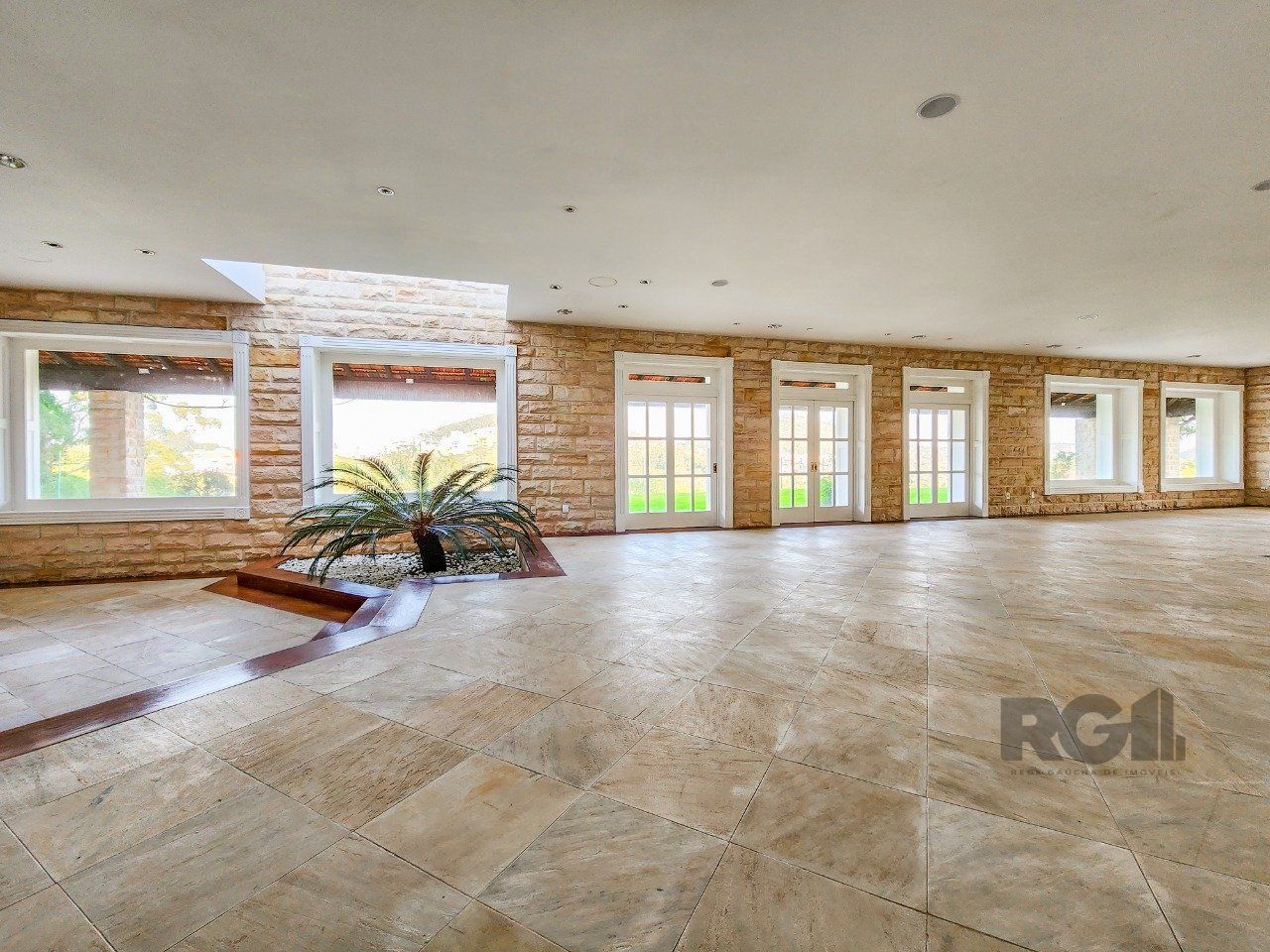 Casa de Condomínio à venda com 5 quartos, 1318m² - Foto 9