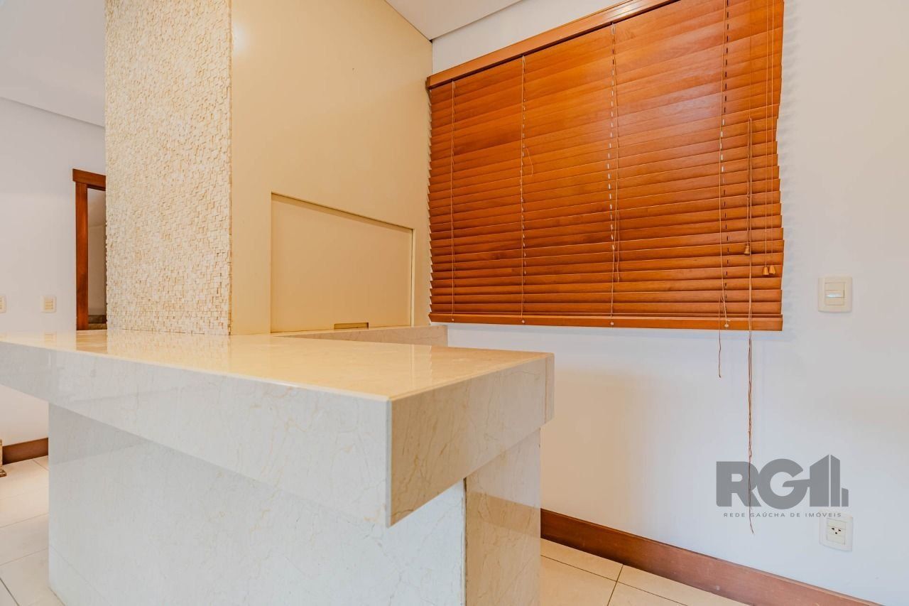 Casa de Condomínio à venda com 3 quartos, 295m² - Foto 6