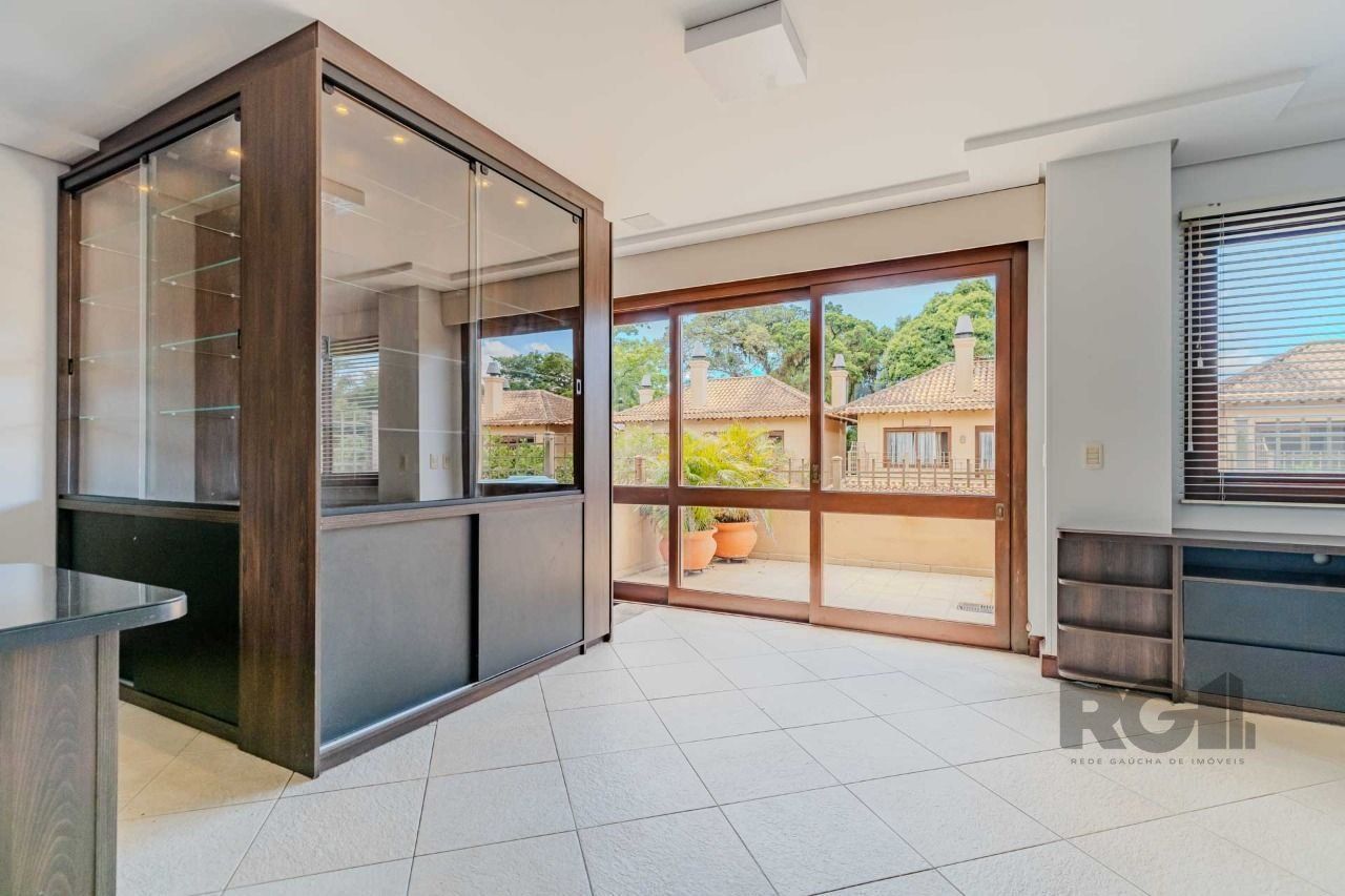 Casa de Condomínio à venda com 3 quartos, 295m² - Foto 32