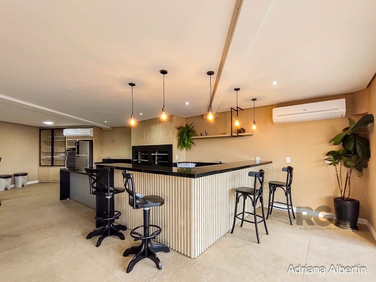 Casa de Condomínio à venda com 3 quartos, 250m² - Foto 47