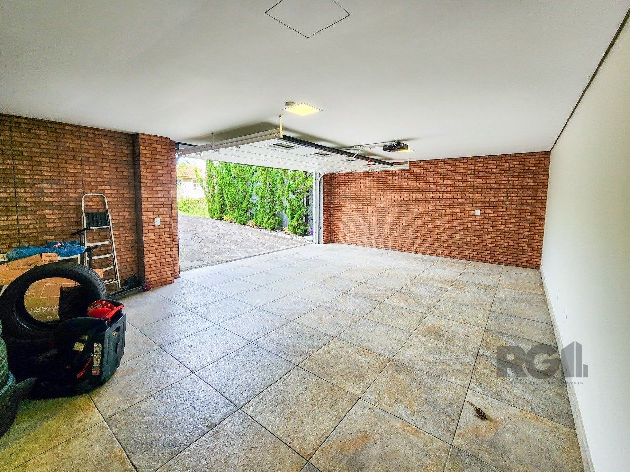 Casa de Condomínio à venda com 3 quartos, 370m² - Foto 19