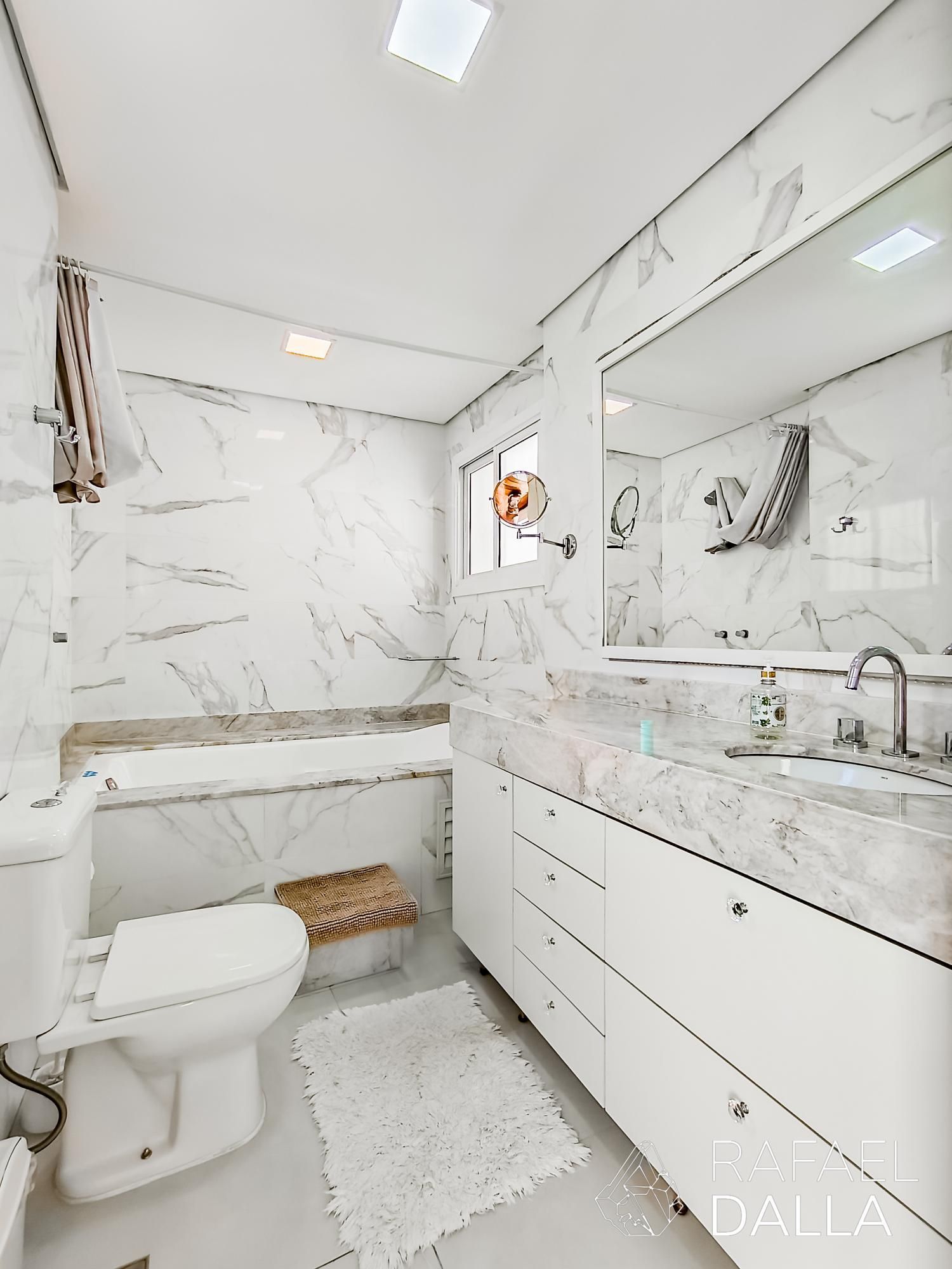 Casa à venda com 4 quartos, 279m² - Foto 27