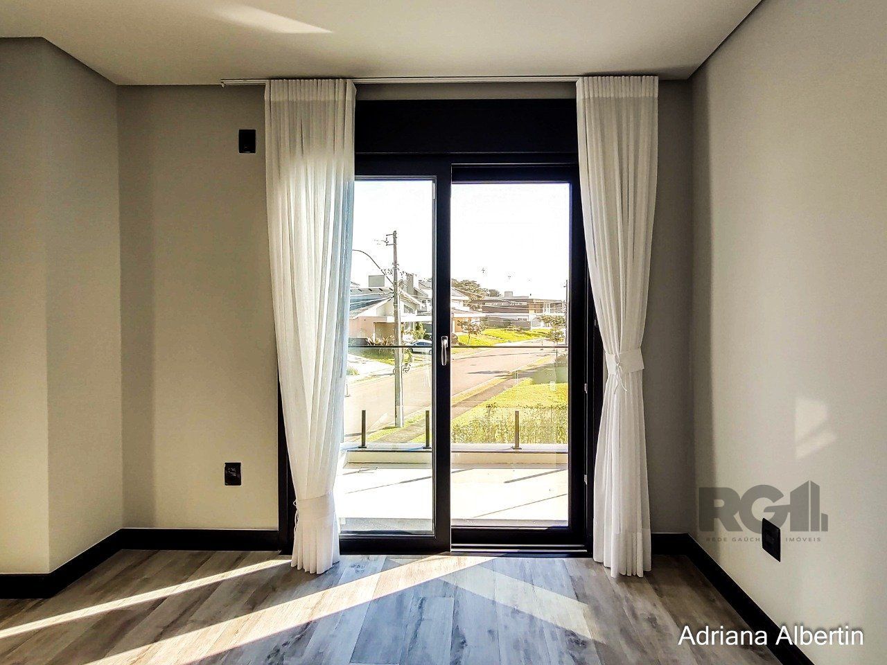 Casa de Condomínio à venda com 6 quartos, 441m² - Foto 42