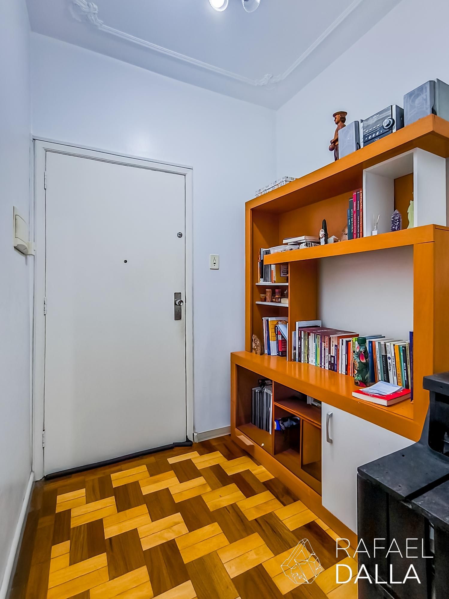 Apartamento à venda com 2 quartos, 98m² - Foto 2