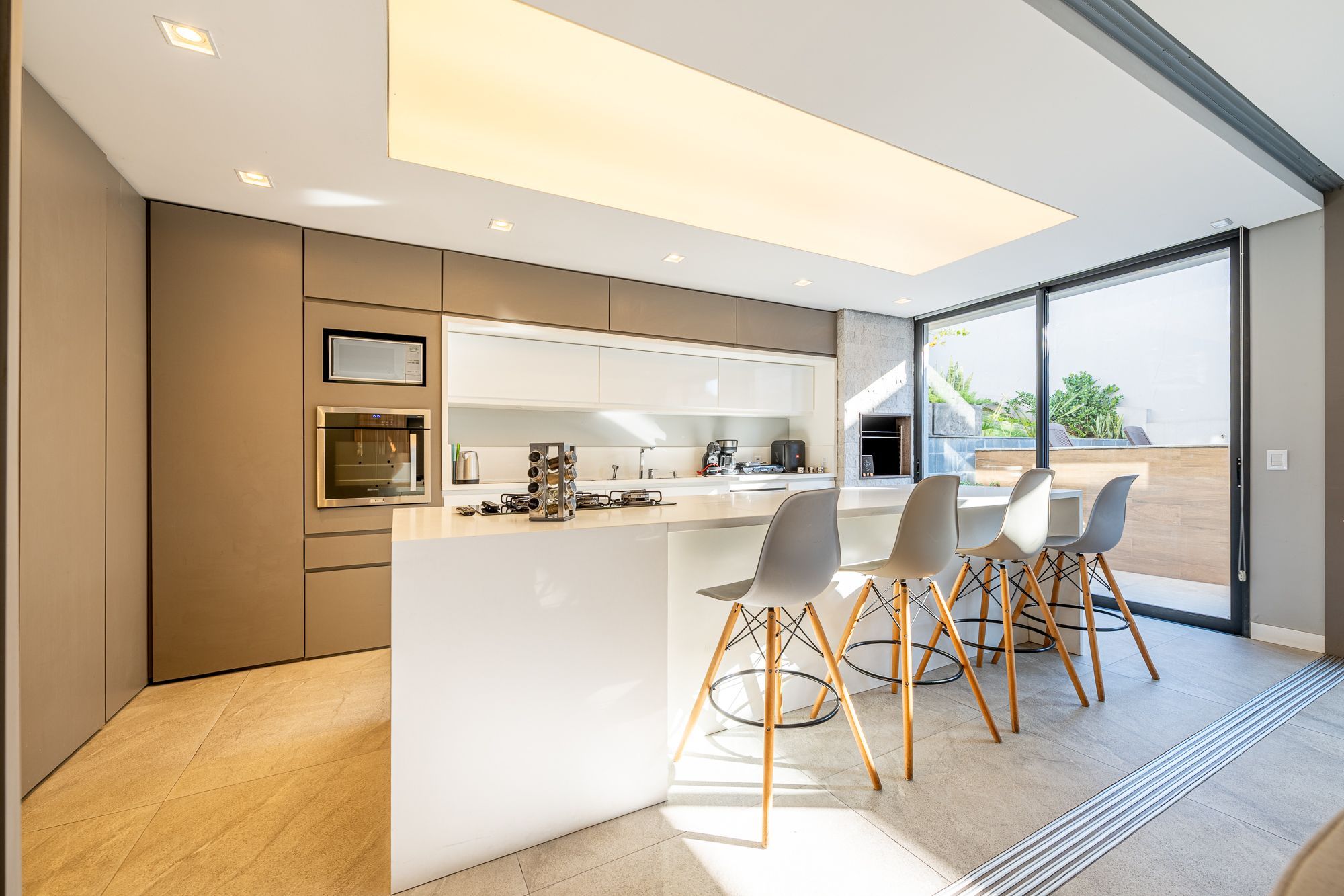 Casa de Condomínio à venda com 5 quartos, 412m² - Foto 15