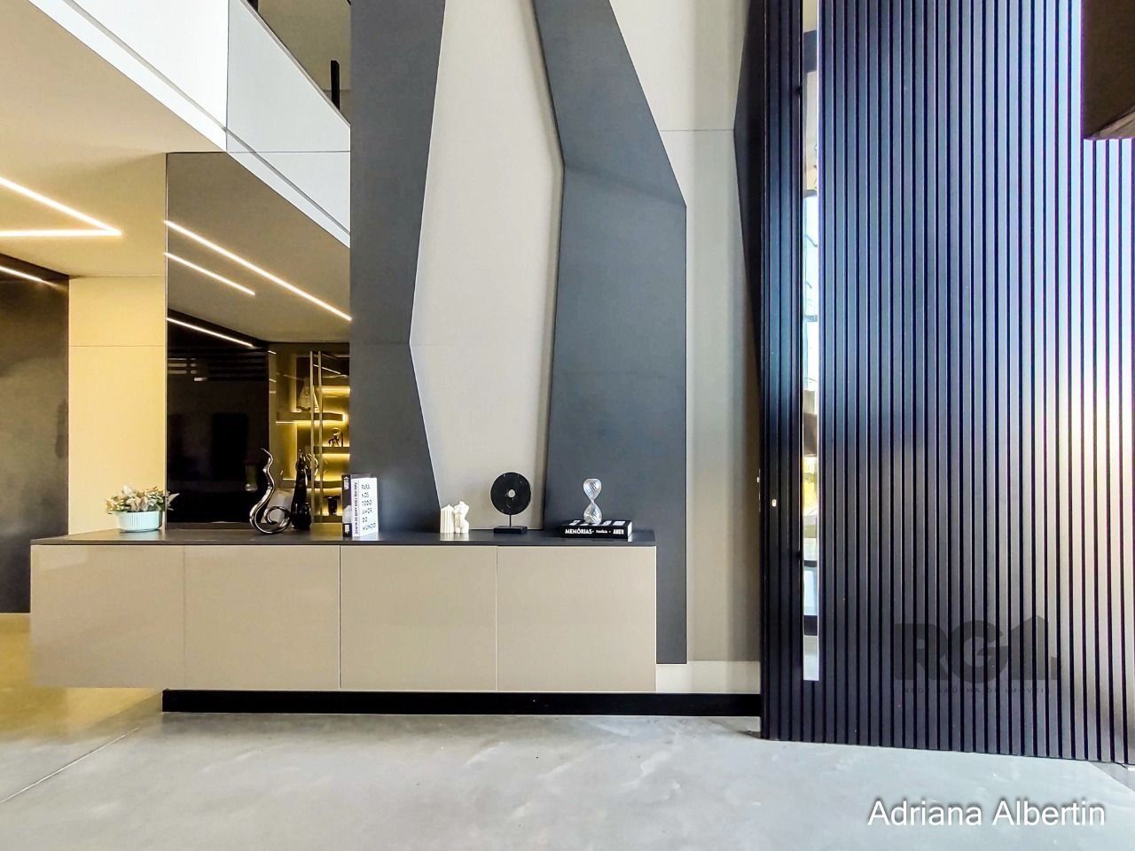 Casa de Condomínio à venda com 6 quartos, 441m² - Foto 2