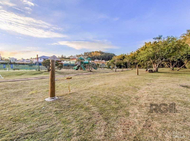 Casa de Condomínio à venda com 3 quartos, 370m² - Foto 61