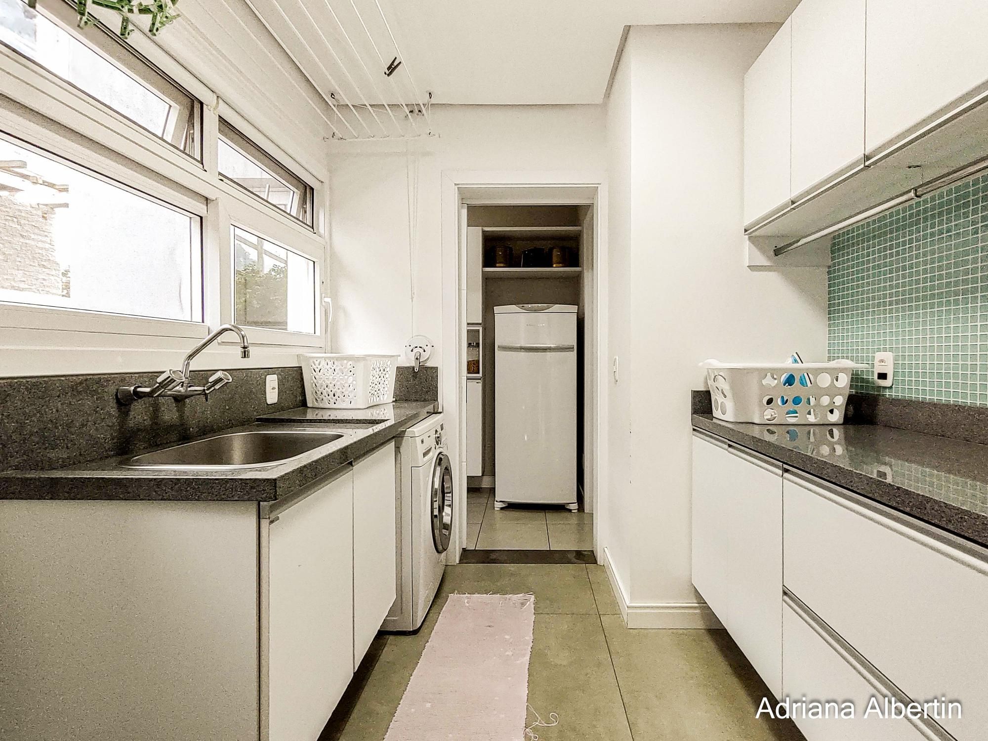 Casa de Condomínio à venda com 3 quartos, 301m² - Foto 42