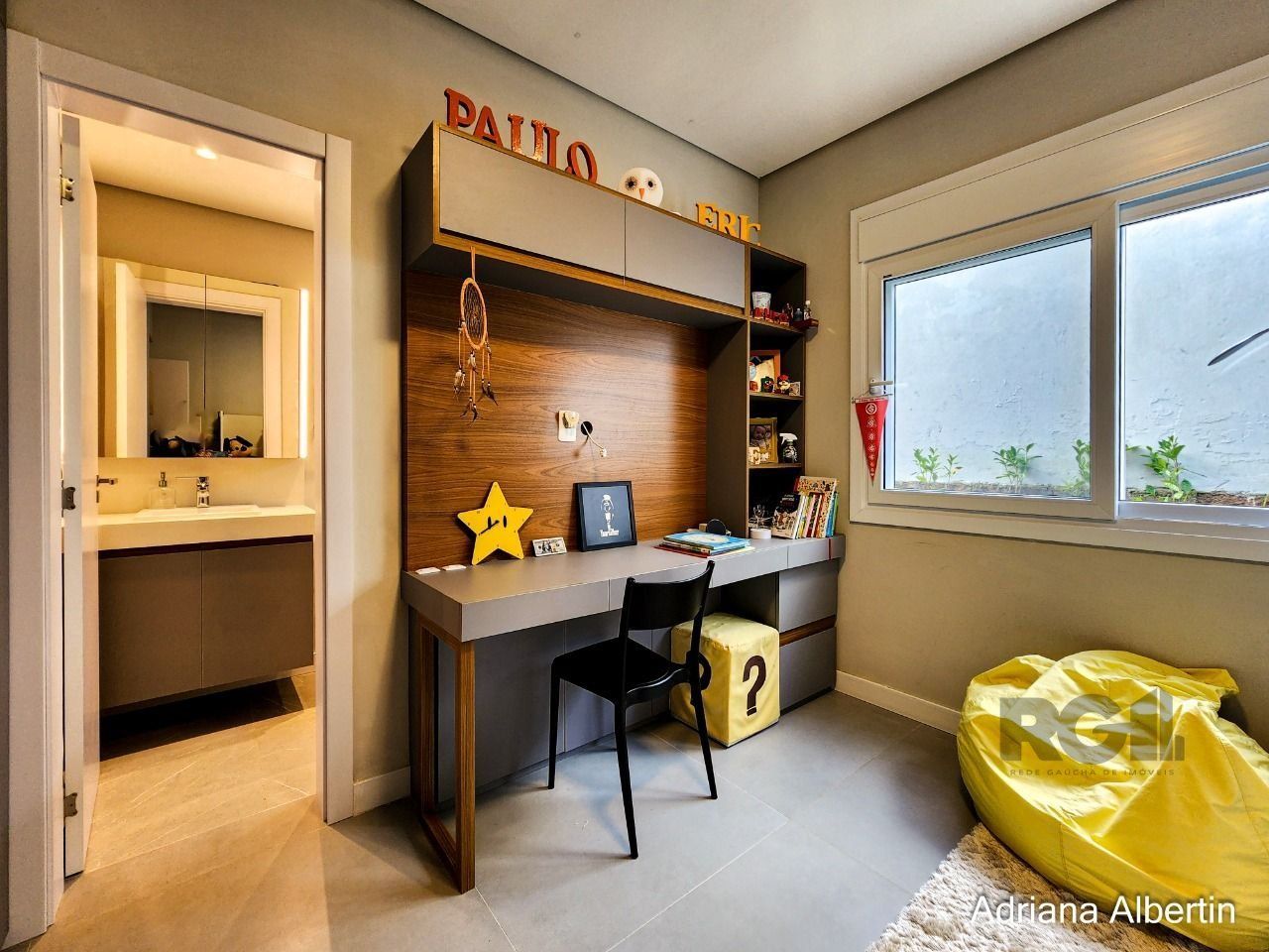 Casa de Condomínio à venda com 3 quartos, 250m² - Foto 18