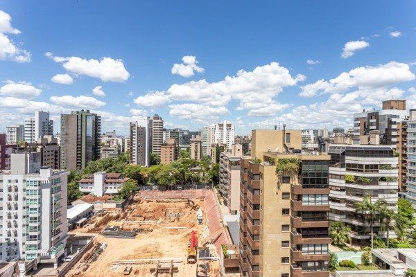Apartamento à venda com 3 quartos, 153m² - Foto 29