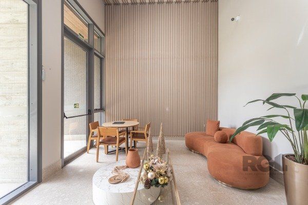 Apartamento à venda com 129m², 3 quartos, 3 suítes, 2 vagas no bairro Auxiliadora em Porto Alegre