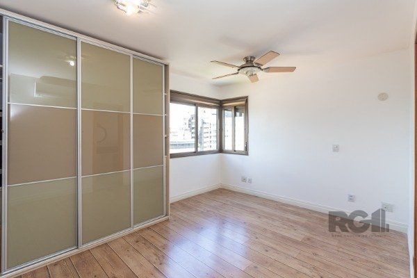 Apartamento à venda com 3 quartos, 153m² - Foto 10