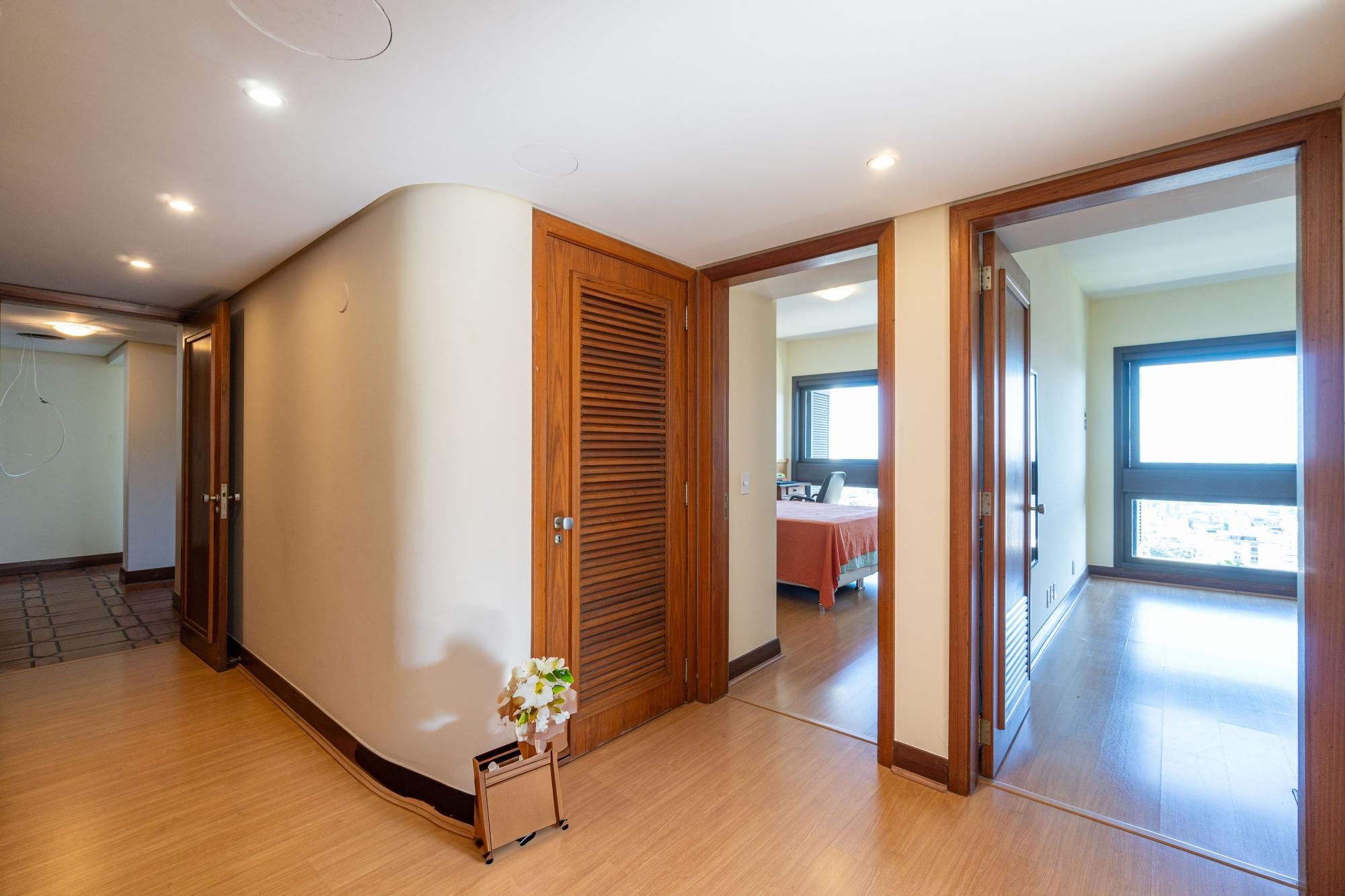 Apartamento, 3 quartos, 315 m² - Foto 16