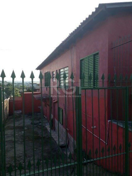 Casa à venda com 5 quartos, 151m² - Foto 11