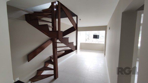 Apartamento à venda com 2 quartos, 106m² - Foto 2