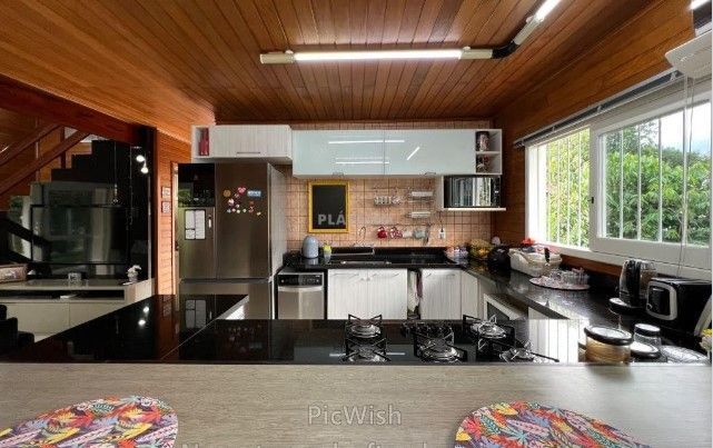 Casa à venda com 2 quartos, 183m² - Foto 5