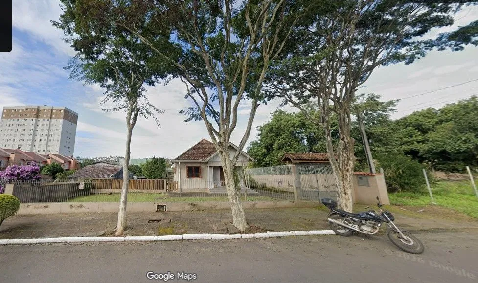 Casa / terreno 841,69 M² churrasqueira e piscina. Bairro Canudos, Novo Hamburgo