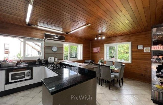 Casa à venda com 2 quartos, 183m² - Foto 6