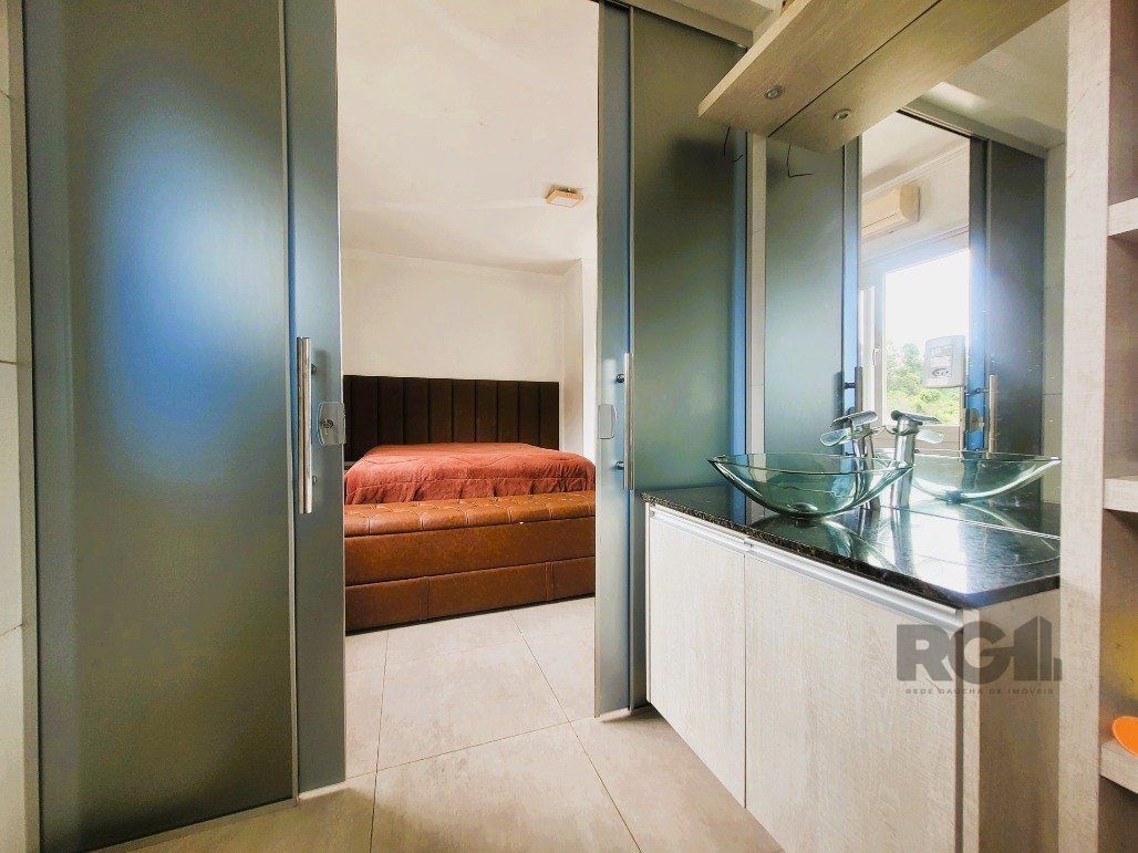 Casa de Condomínio à venda com 3 quartos, 221m² - Foto 36