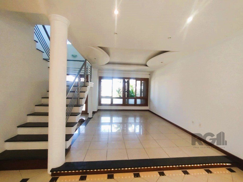 Casa à venda com 3 quartos, 276m² - Foto 12