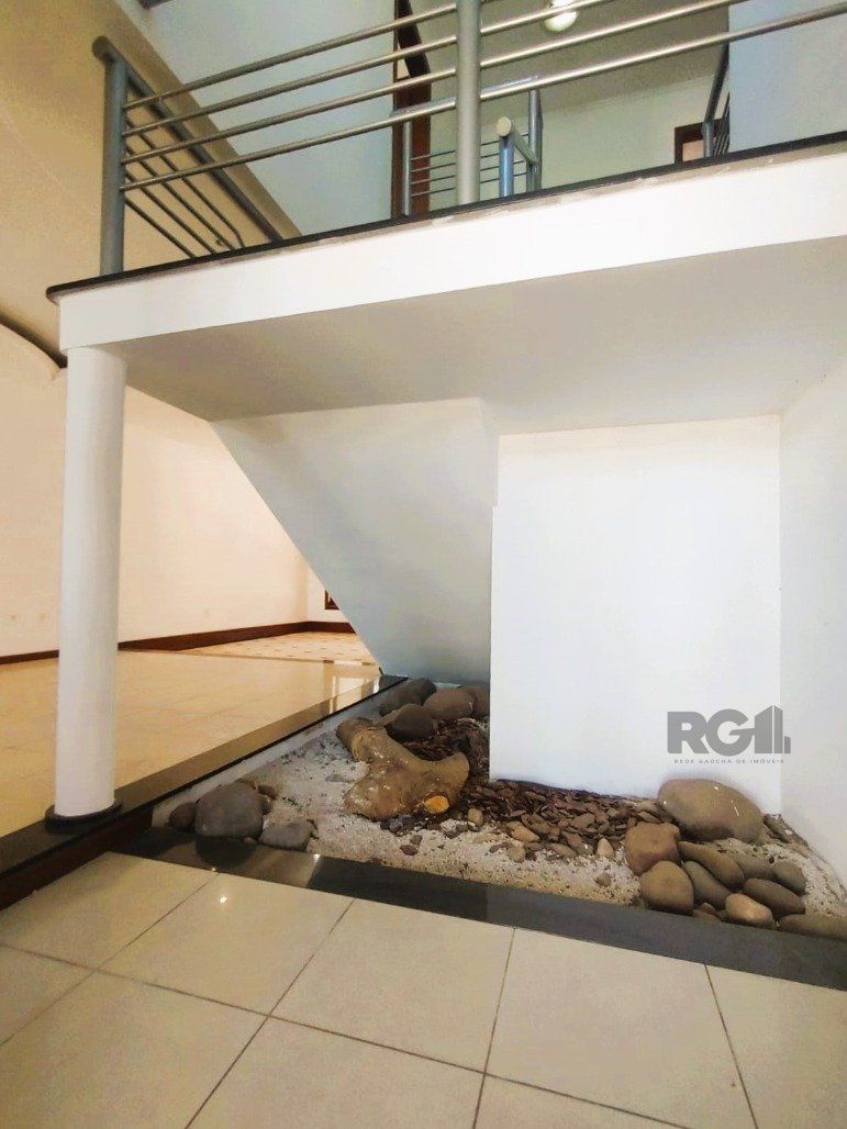 Casa à venda com 3 quartos, 276m² - Foto 5