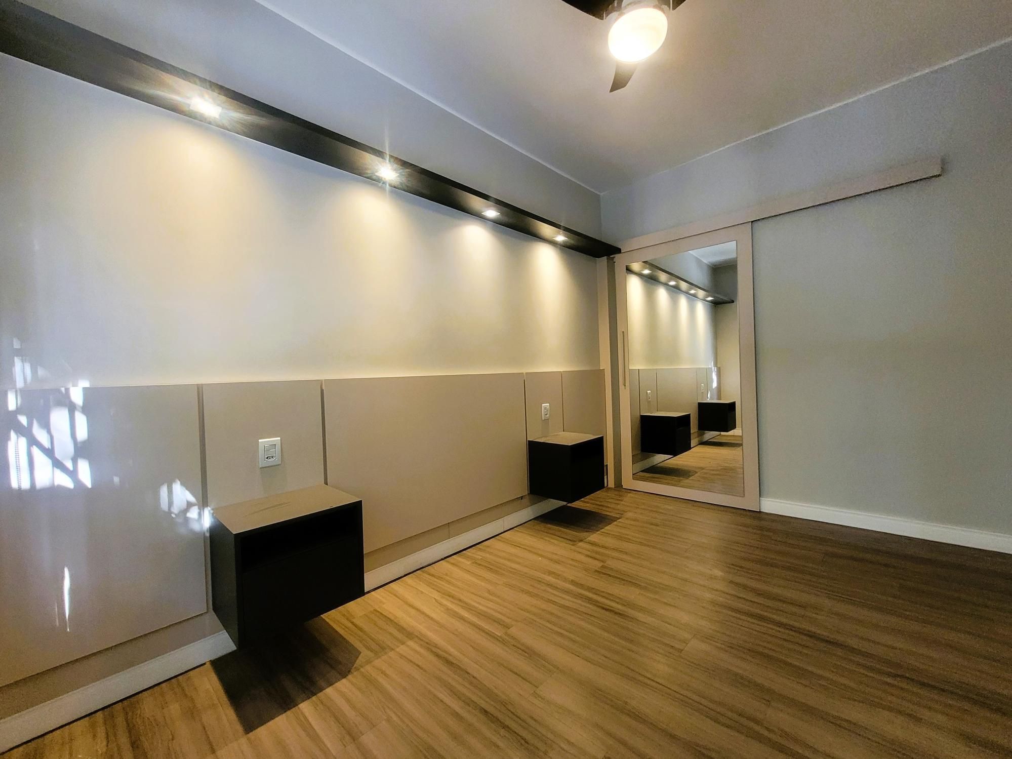 Apartamento à venda com 2 quartos, 65m² - Foto 30
