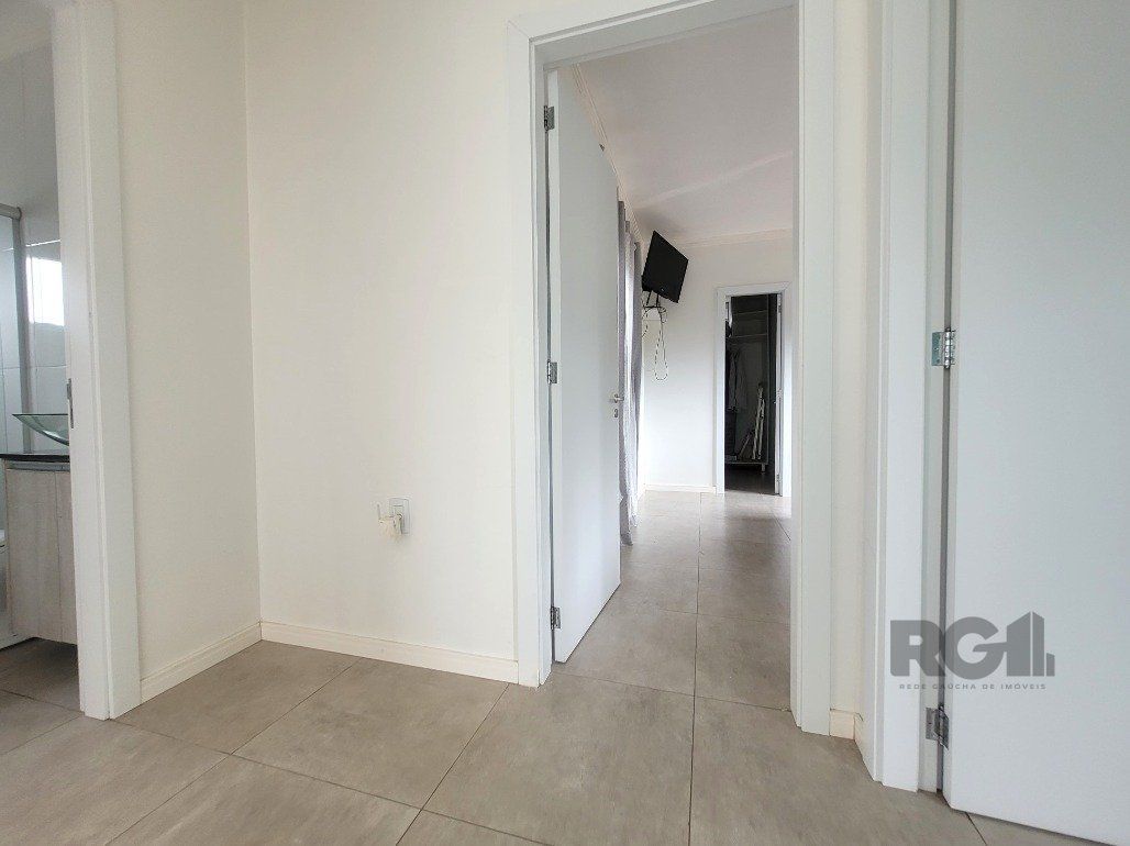 Casa de Condomínio à venda com 3 quartos, 221m² - Foto 30
