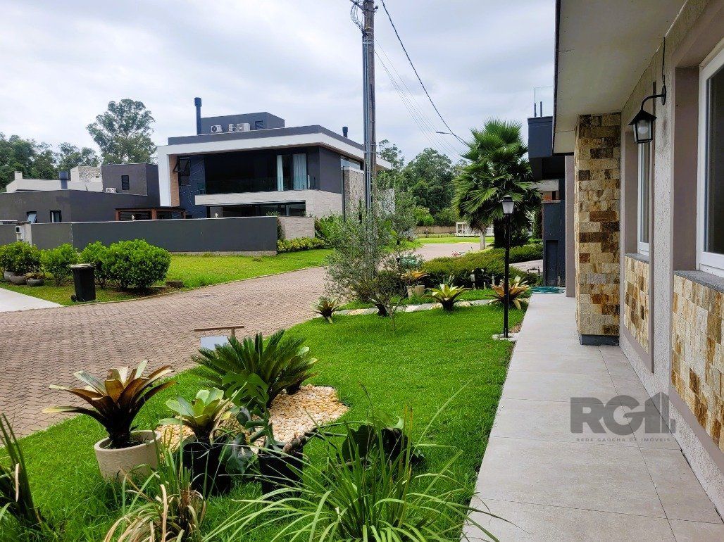 Casa de Condomínio à venda com 3 quartos, 221m² - Foto 5