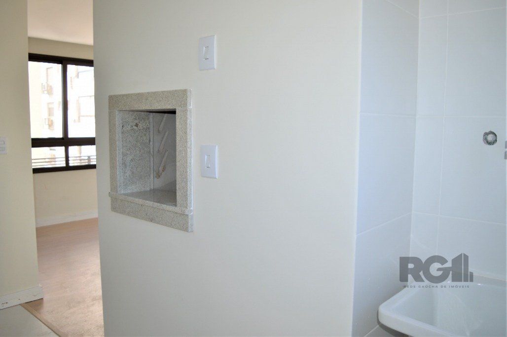 Apartamento à venda com 2 quartos, 75m² - Foto 28