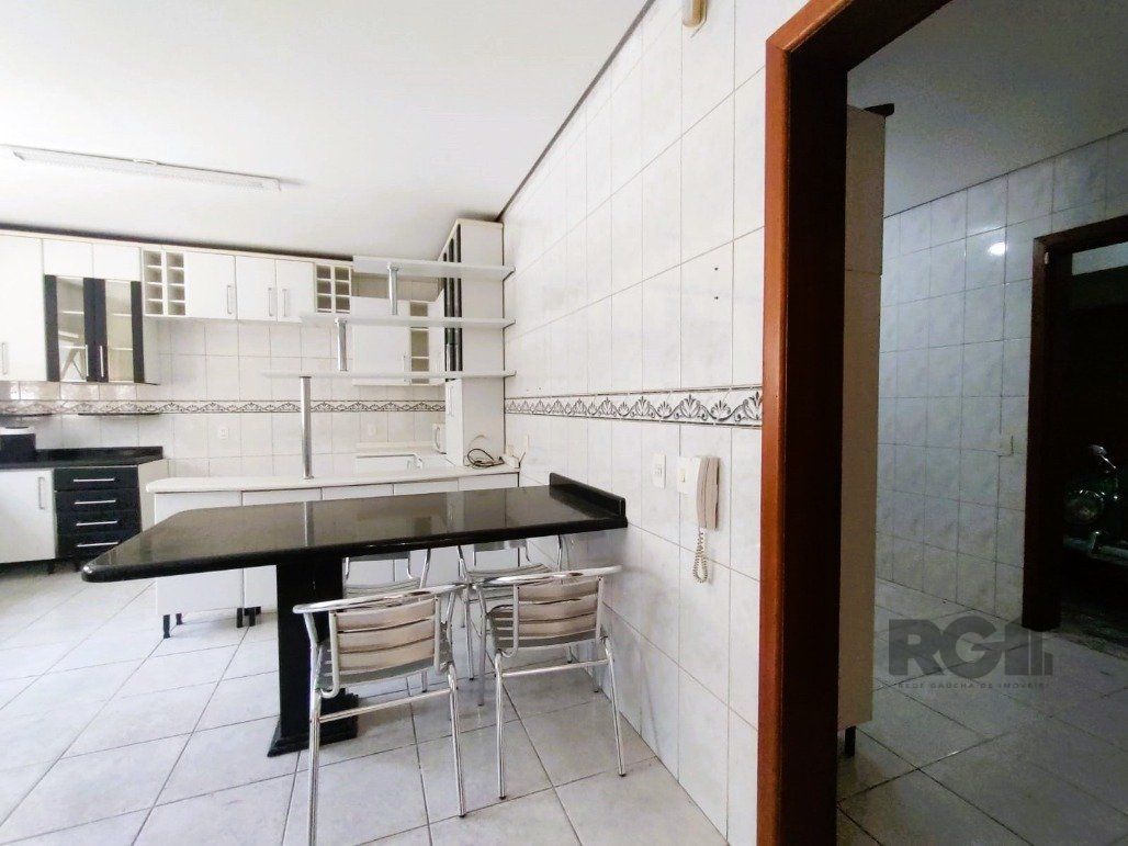 Casa à venda com 3 quartos, 276m² - Foto 28