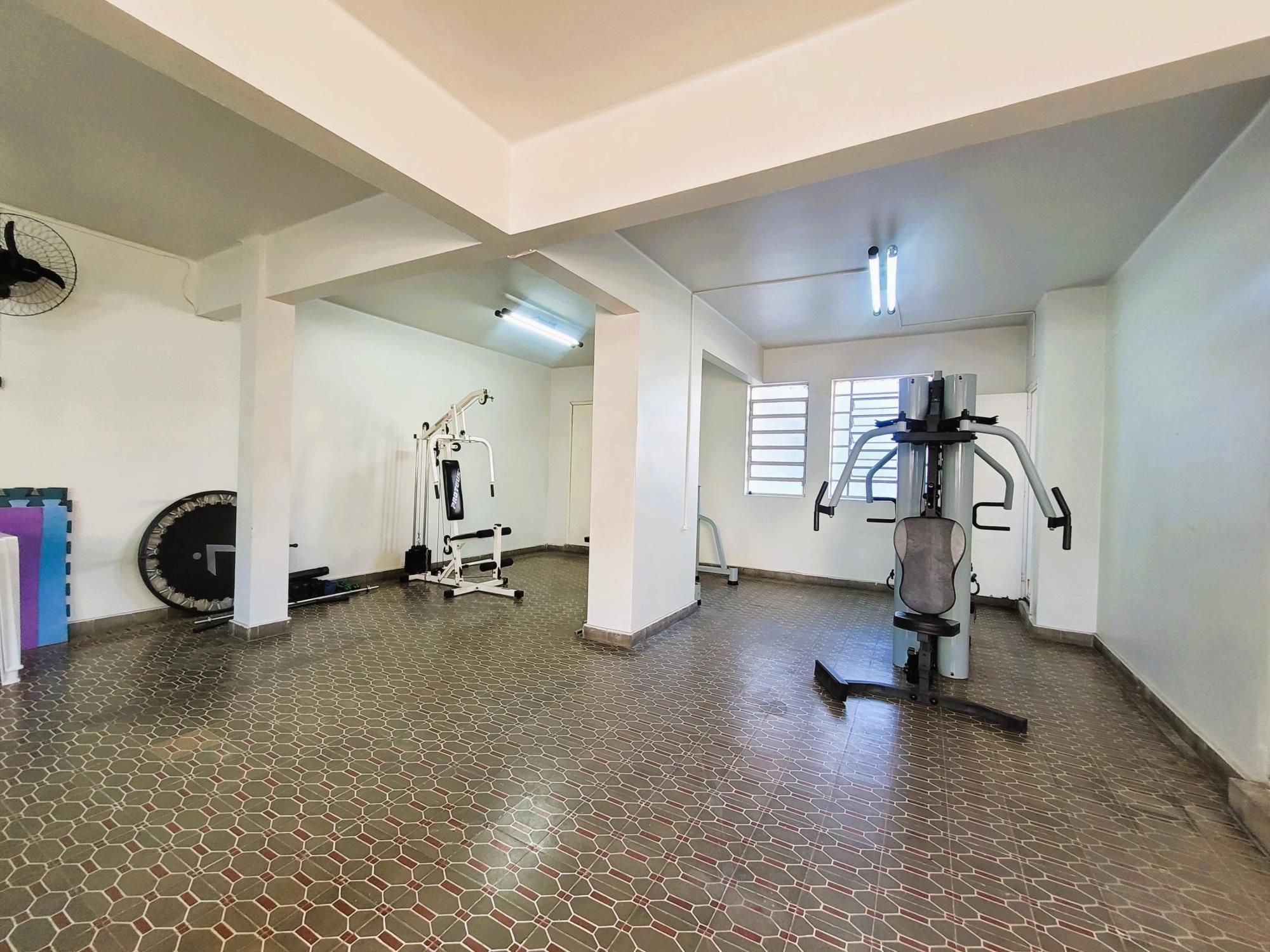 Apartamento à venda com 2 quartos, 102m² - Foto 43