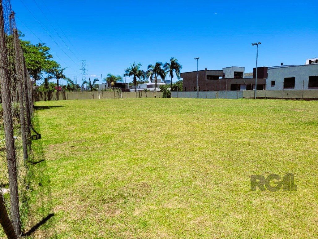 Casa de Condomínio à venda com 3 quartos, 221m² - Foto 66