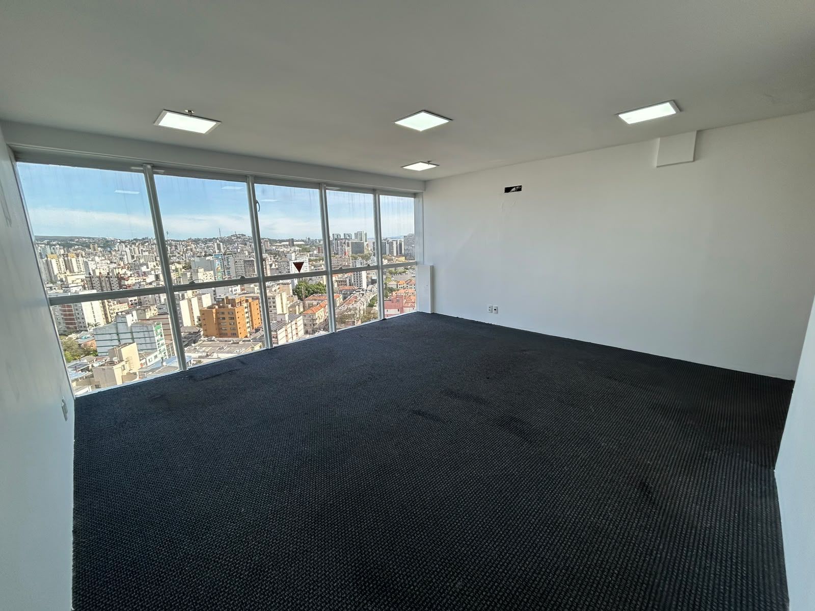 Sala Comercial, 1 sala, à venda, 39 m², Cidade Baixa - Porto Alegre — foto 2