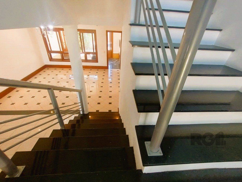 Casa à venda com 3 quartos, 276m² - Foto 33