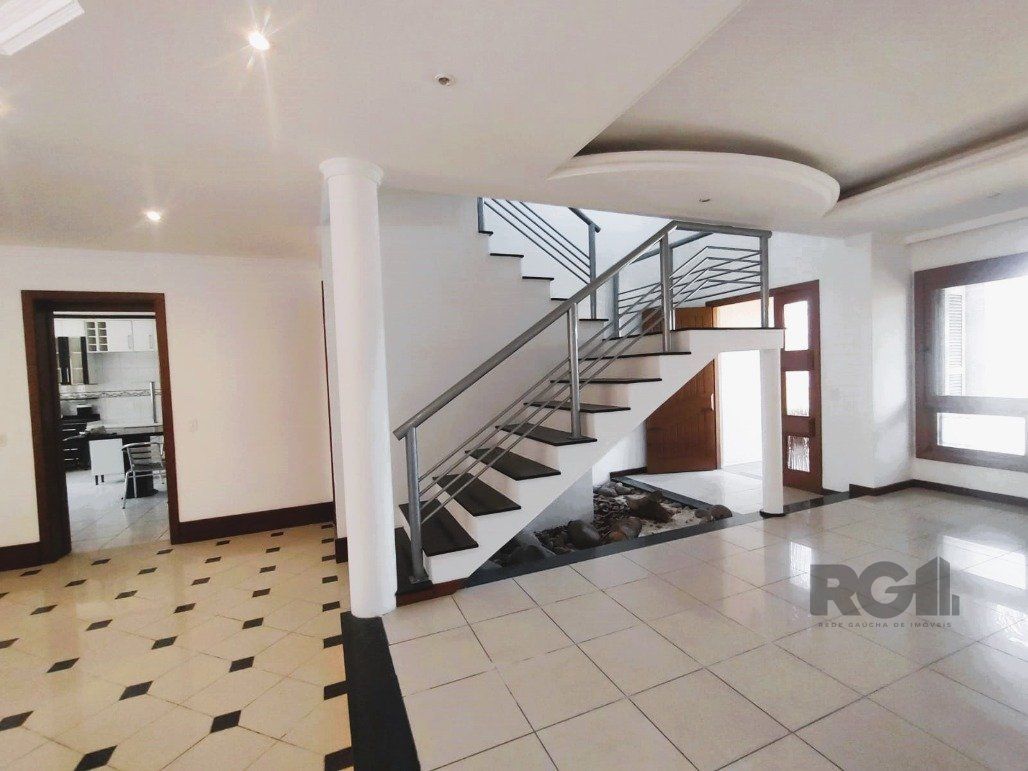 Casa à venda com 3 quartos, 276m² - Foto 8