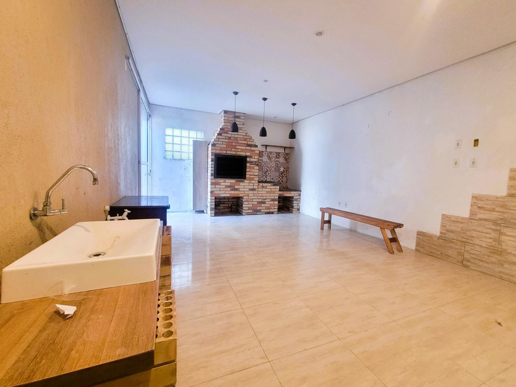 Casa à venda com 2 quartos, 131m² - Foto 8