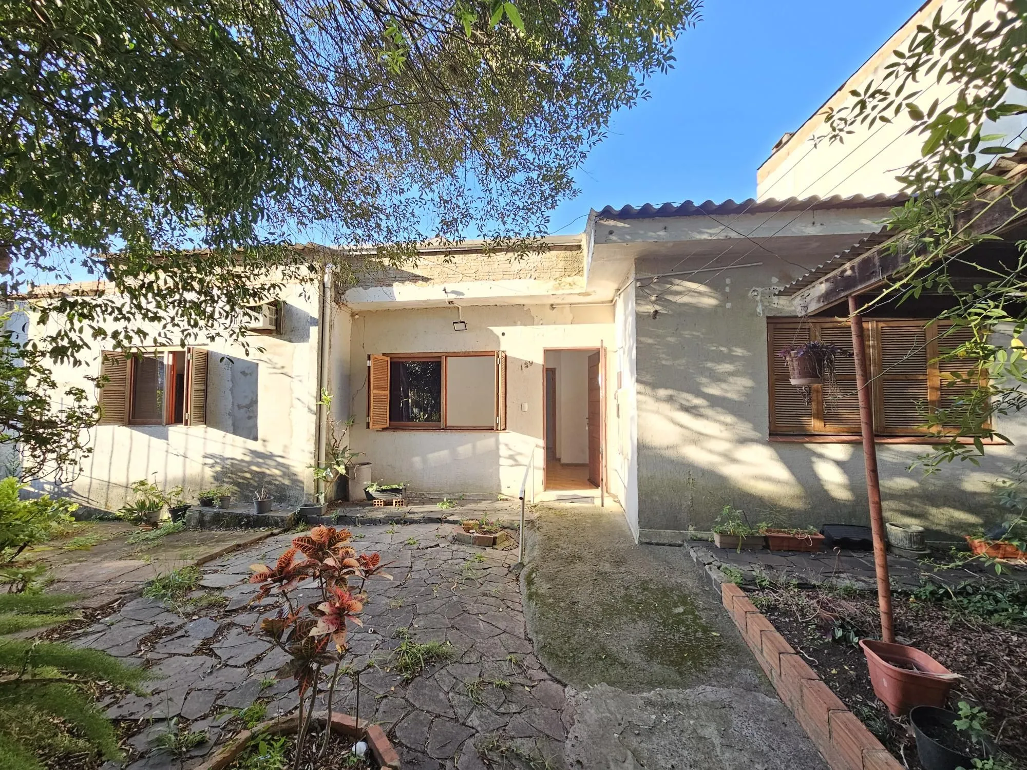 CASA BAIRRO JARDIM FLORESTA