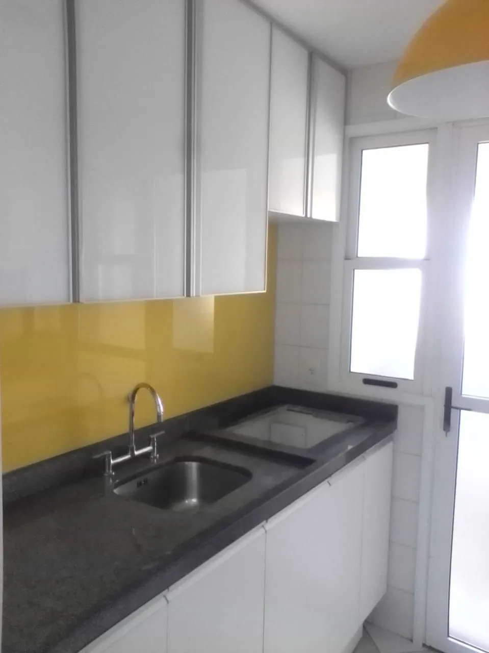Apartamento, 3 dormitórios no bairro Passo da Areia em Porto Alegre para Comprar