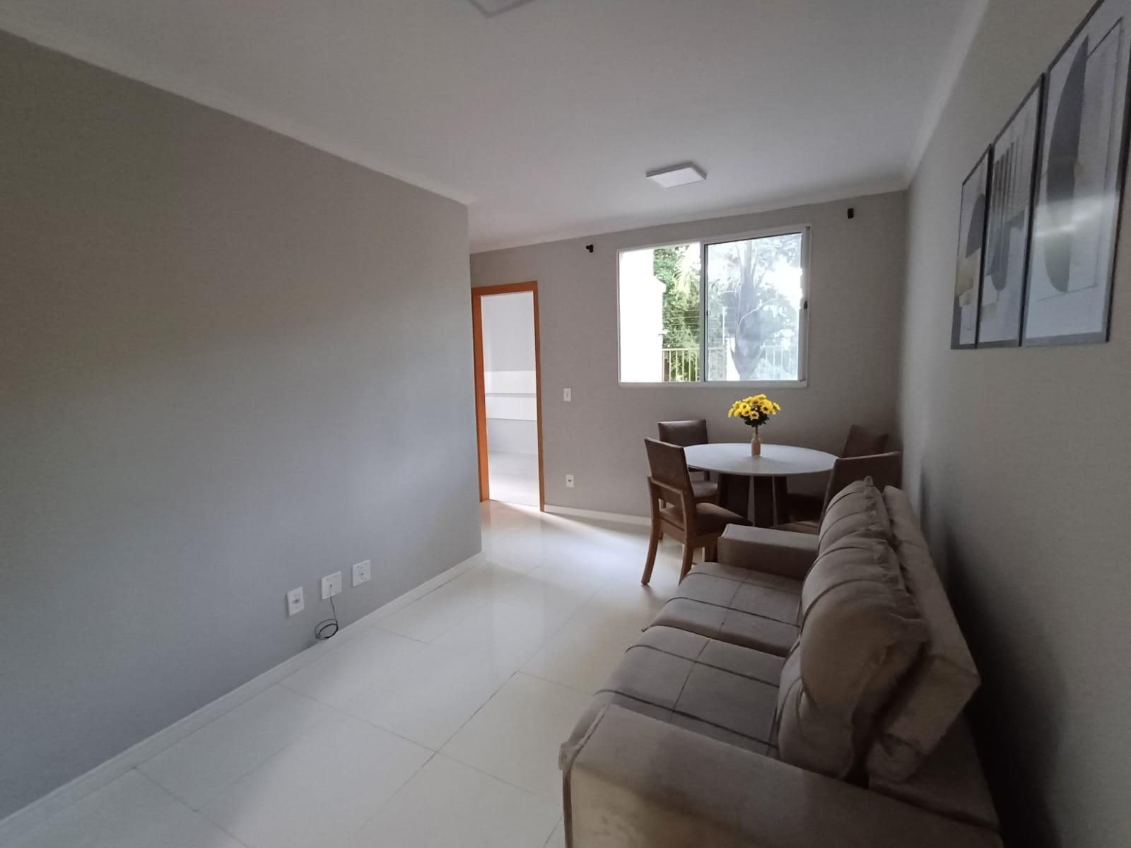 Apartamento 2 dormitórios com vaga e elevador perto da FAPA