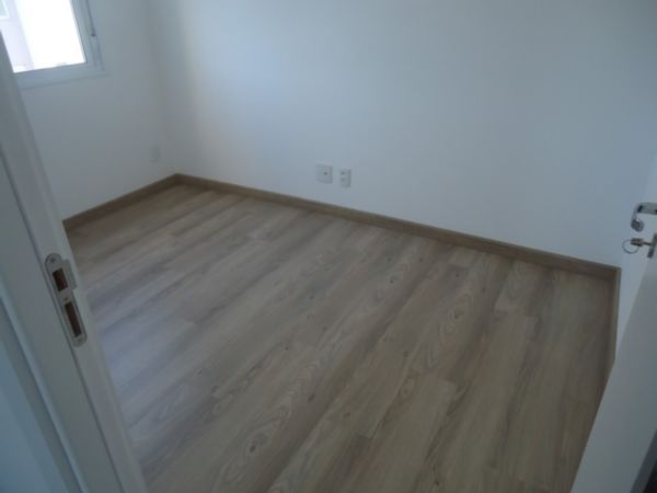 Apartamento, 2 dormitórios no bairro Vila São José em Porto Alegre para Comprar