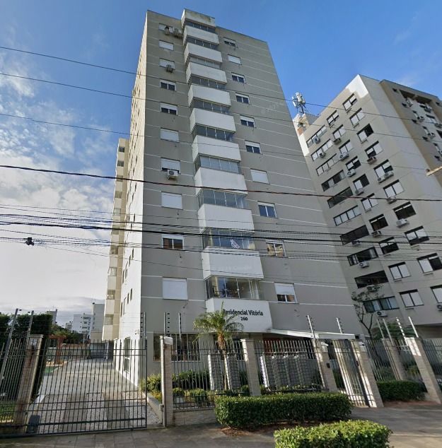 Apartamento 1 dormitório com 2 vagas perto do Bourbom e PUC